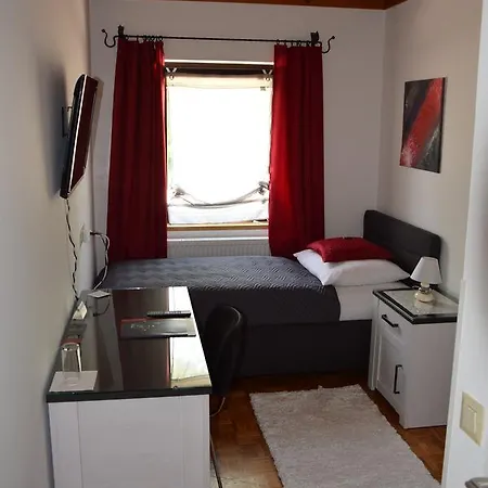 Landgasthof Steinmuehl Hofbauer Fruehstueckspension Und * 바이트호펜 안 데어 입스